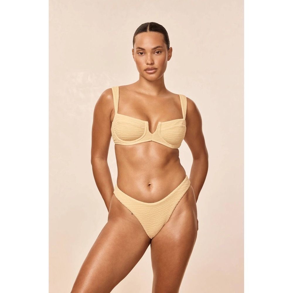 Monday Swimwear Clovelly Top Raffia Crinkle Large New With Tags